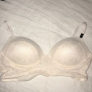 NWT Ivory Victoria’s Secret Padded Bralette